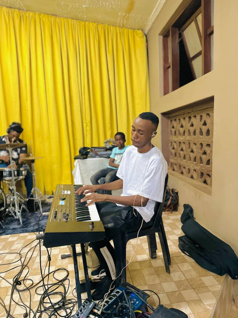 WhatsApp Image 2025-09-14 at 15.56.01_237fc828